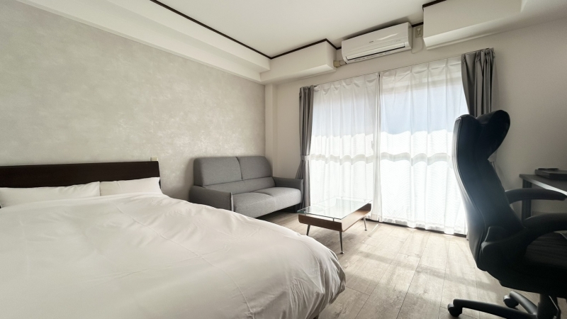 アスール江坂 402号室